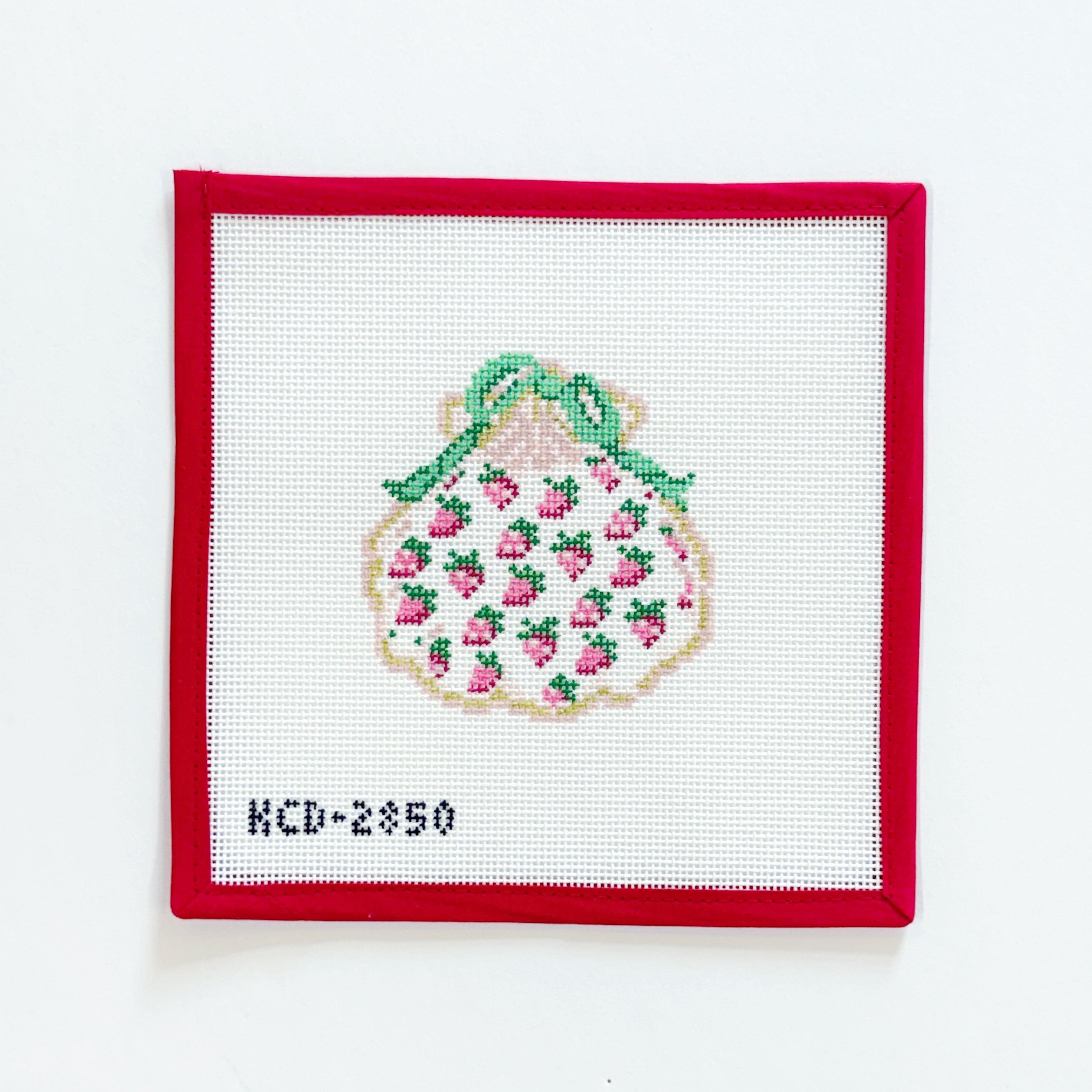 Strawberry Gilded Scallop