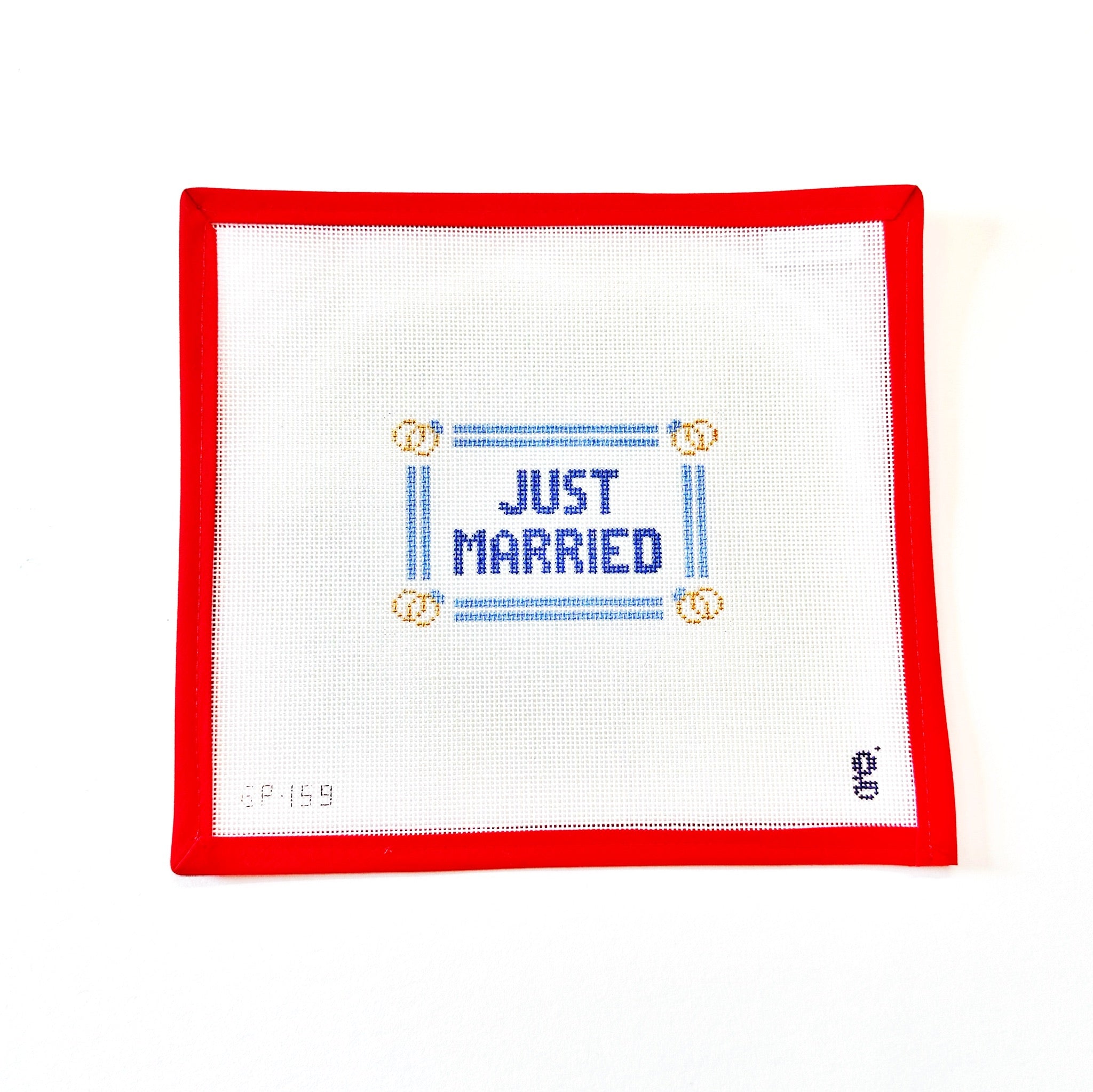 Just Married Mini SignGoodpointCanvasThe Red Thread Atelier