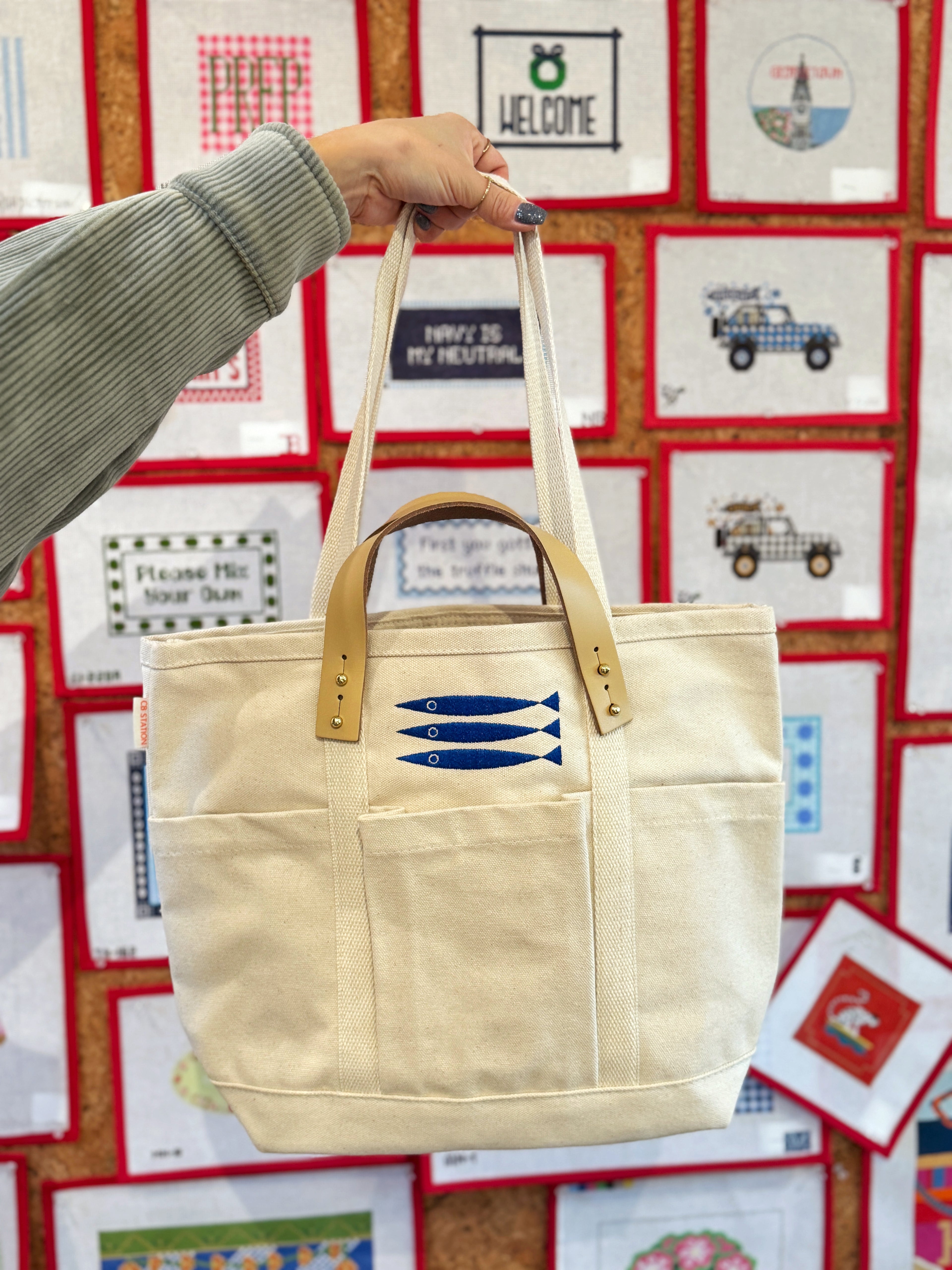 Le Stitch Icon Tote w leather handles