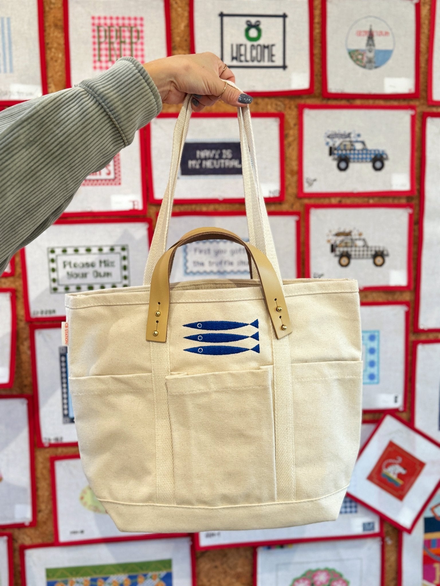 Le Stitch Icon Tote w leather handlesLeStitchAccessoryThe Red Thread Atelier