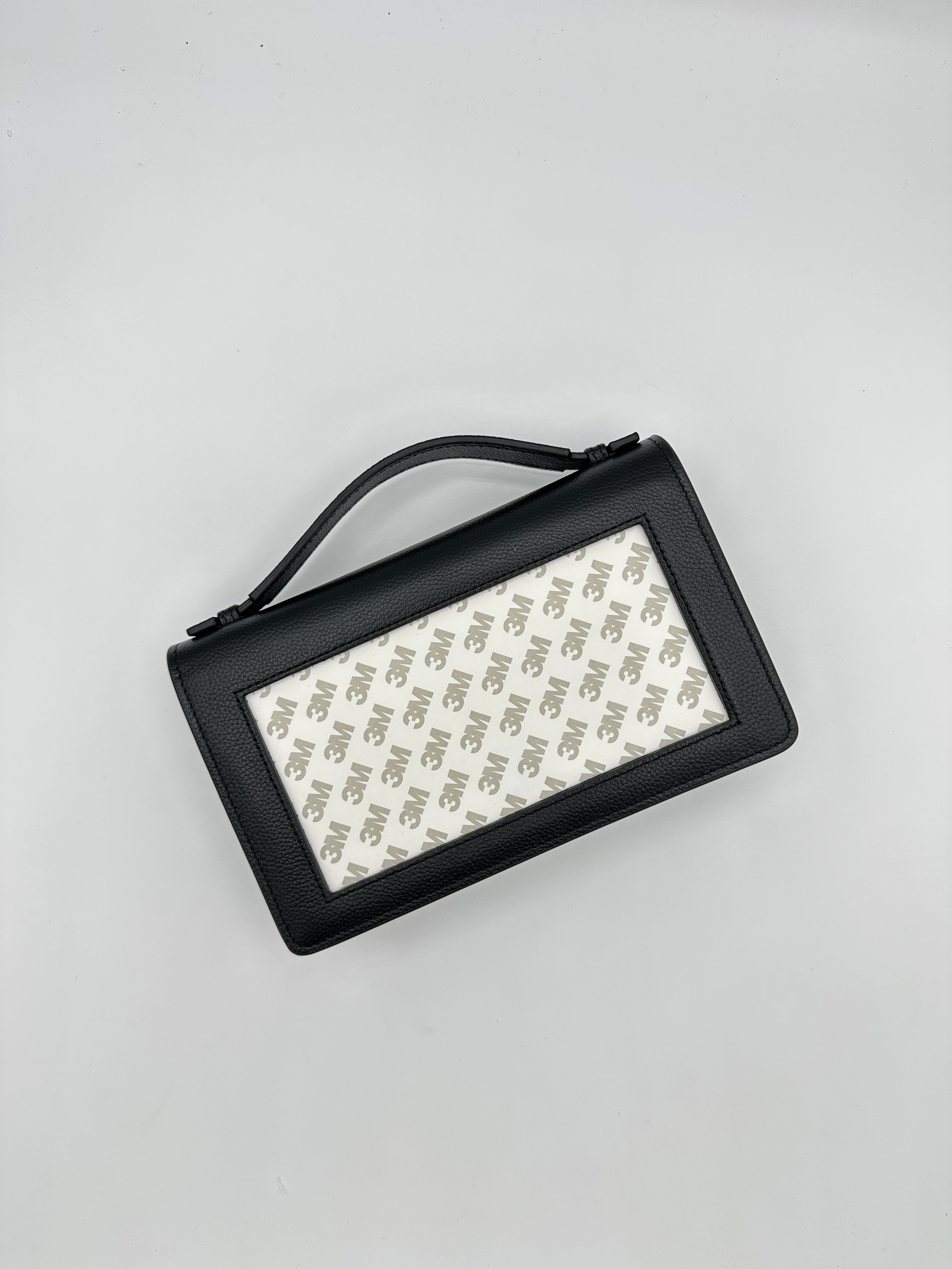 Everyday Clutch w chain
