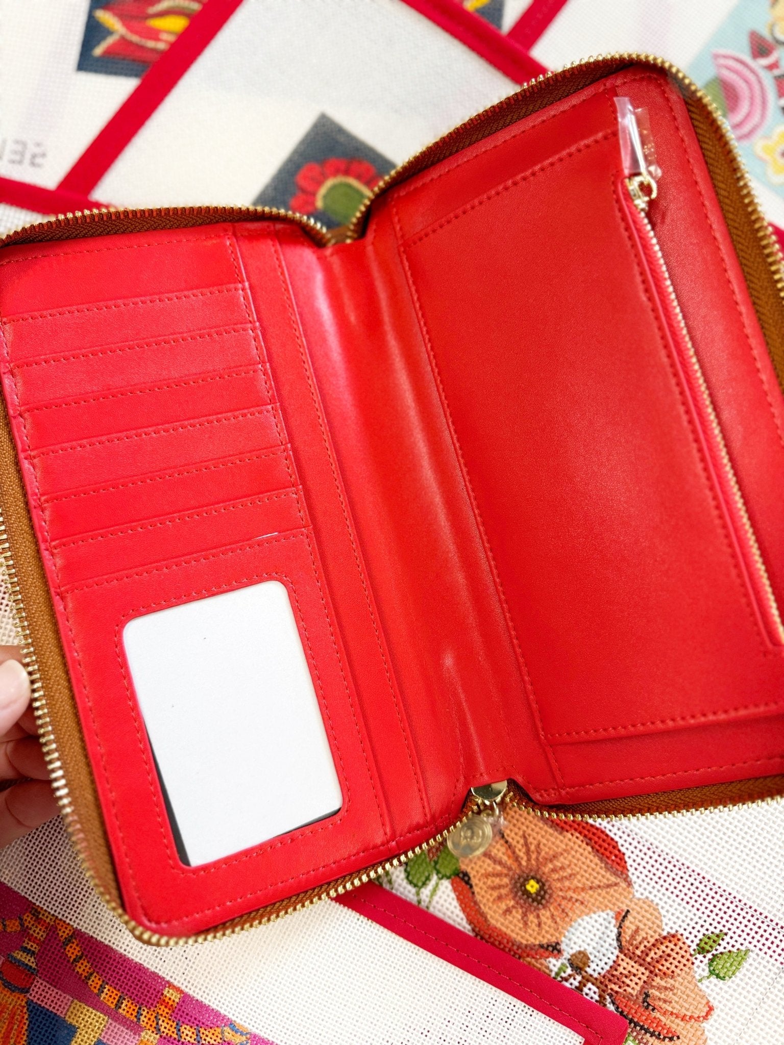 Self Finish WalletThe Red Thread AtelierAccessoryThe Red Thread Atelier