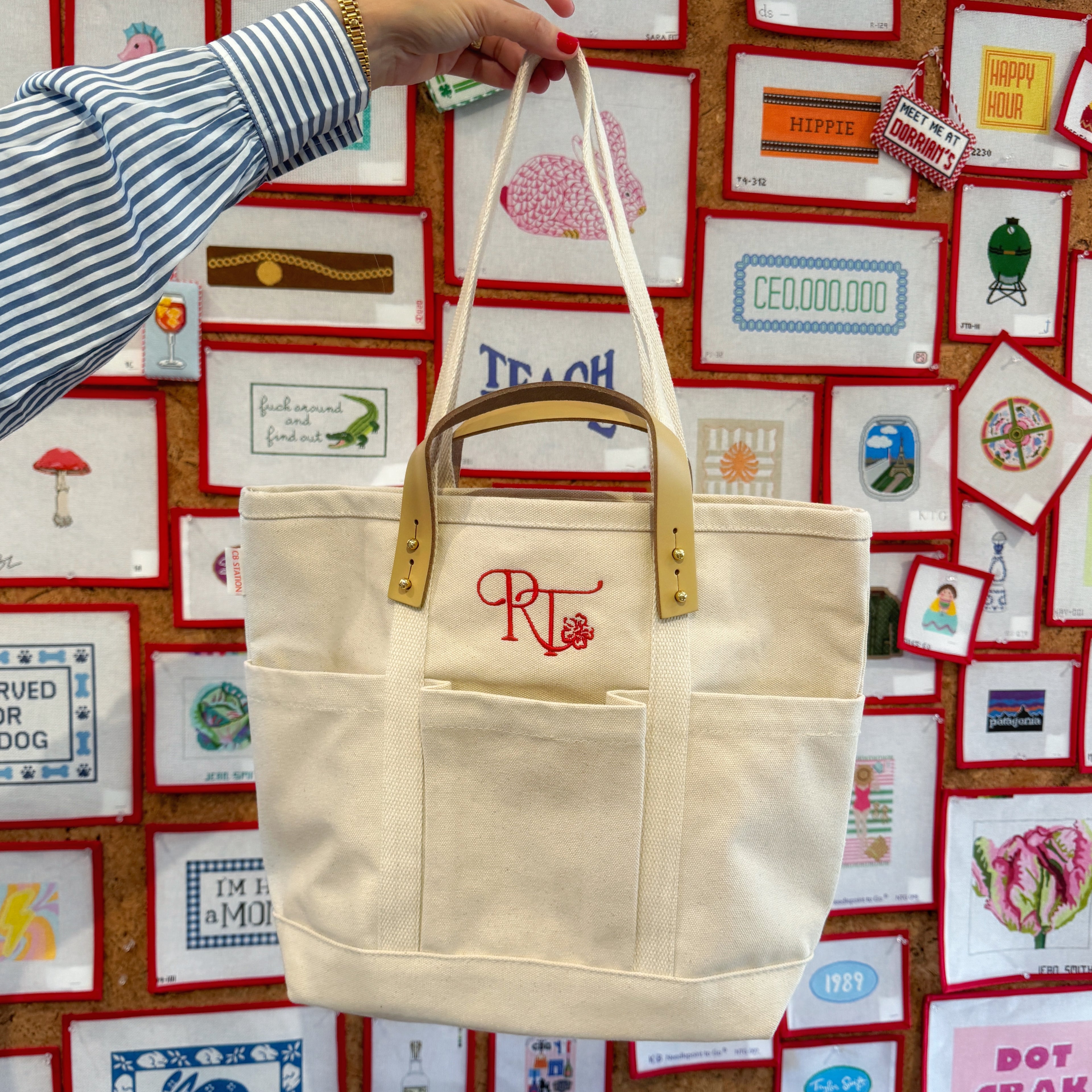 RT Tote w leather handles