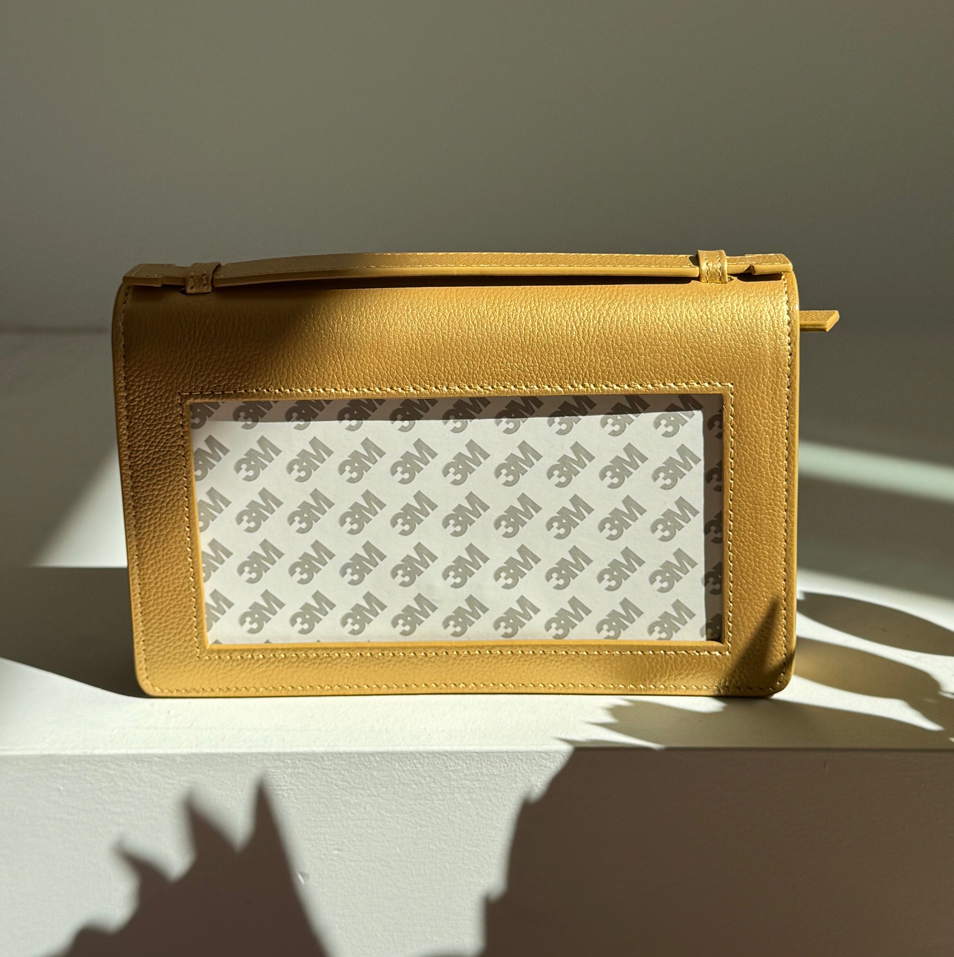 Everyday Clutch w chain