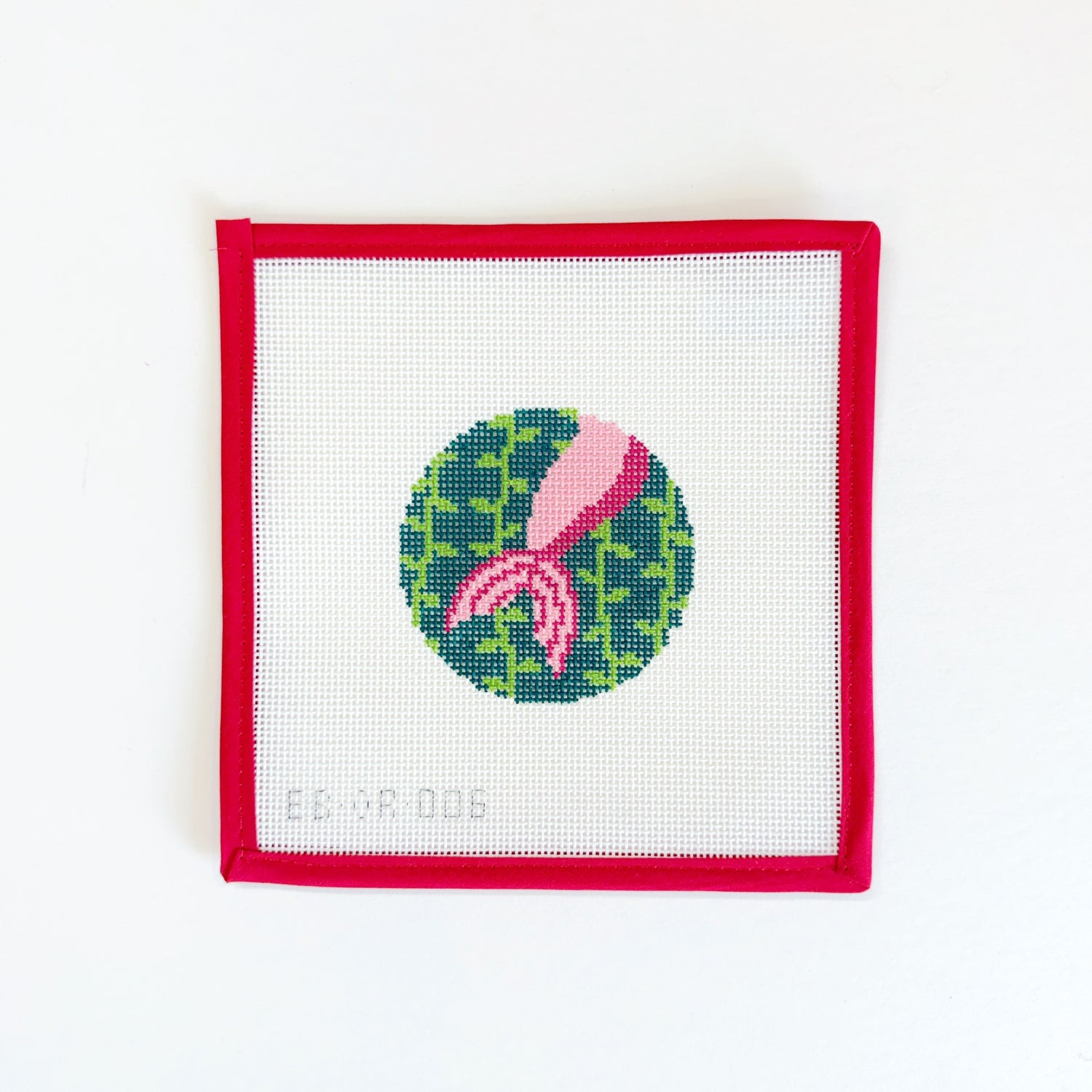 Mermaid Tail RoundBeau Verre ArtCanvasThe Red Thread Atelier
