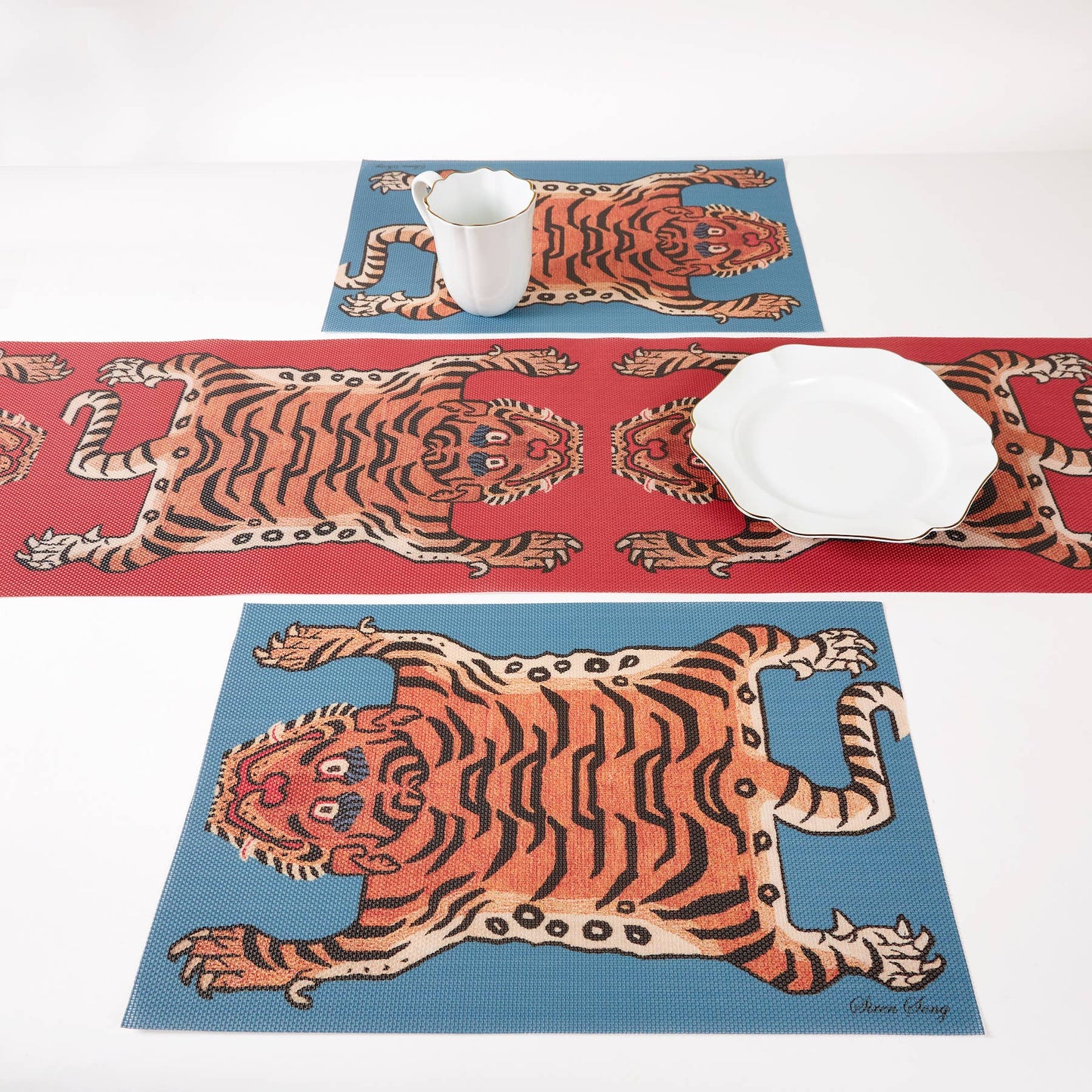 Tiger Vinyl Table Runner