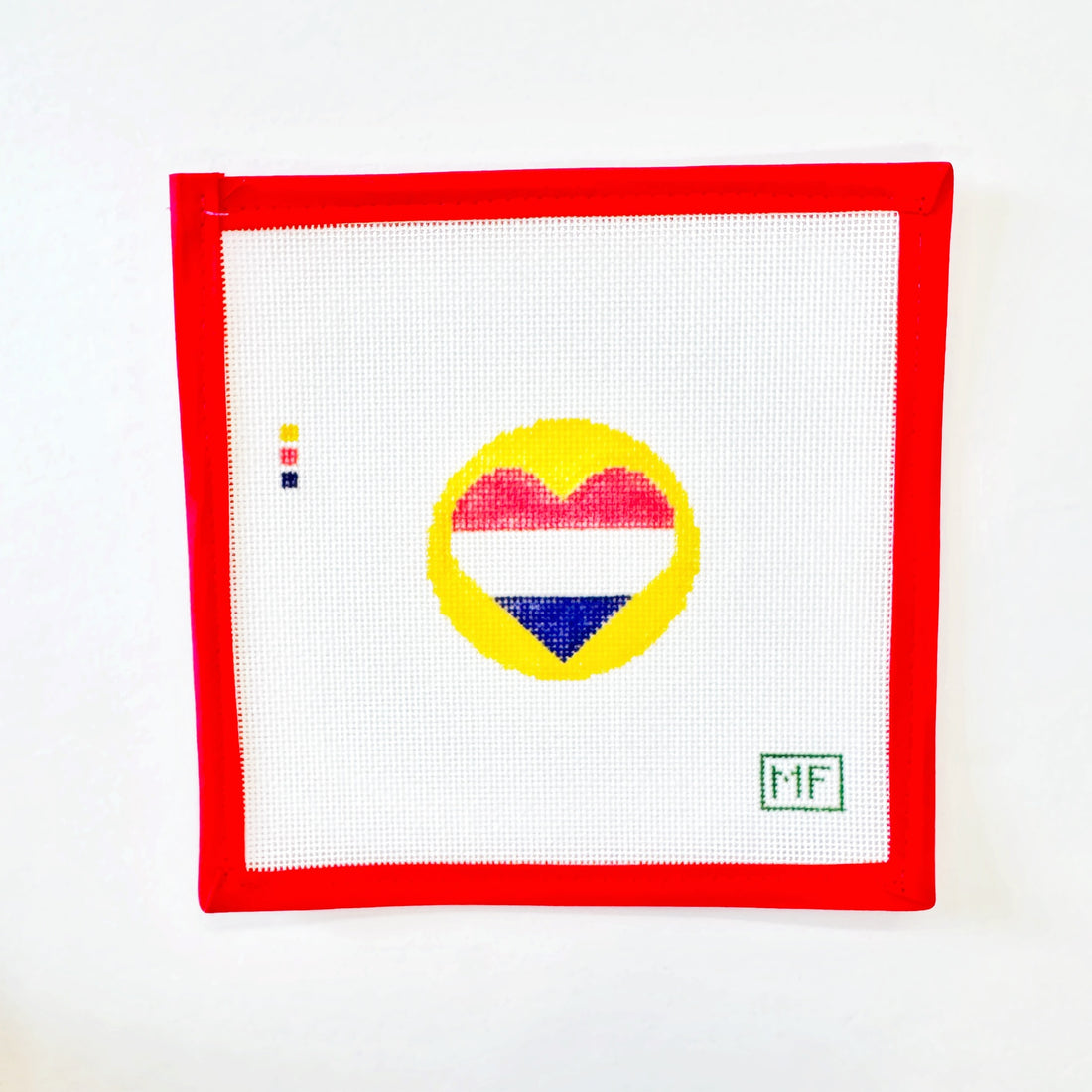 Heart Flag Round - Netherlands