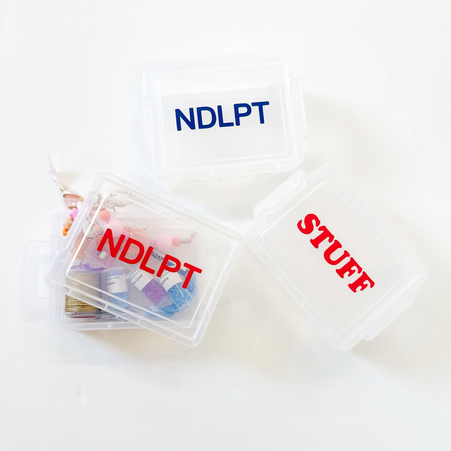 NDLPT Snap Box - RedUp North NeedlepointAccessoriesThe Red Thread Atelier