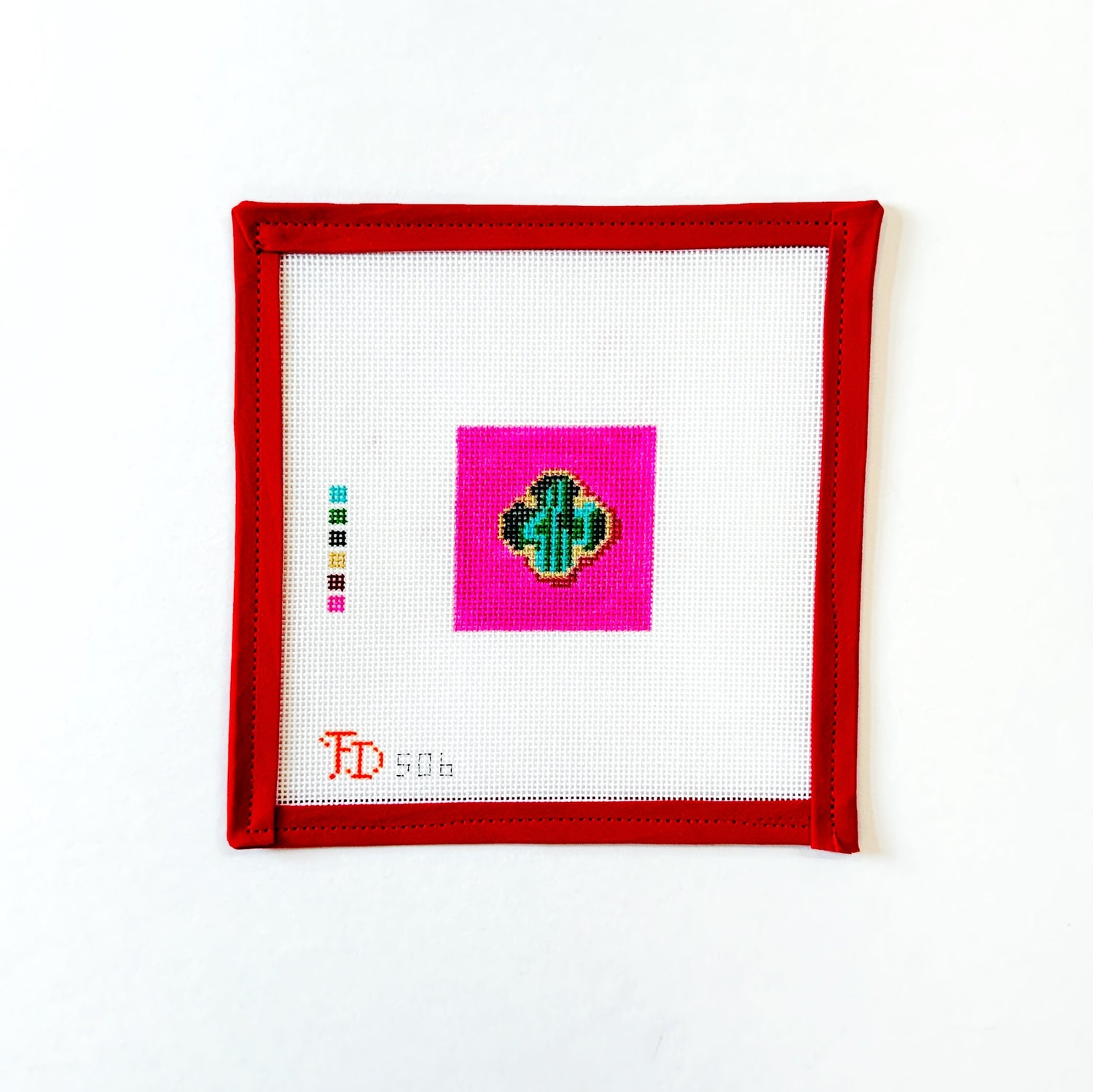Mini Van Cleef Leaf CharmThe Collection DesignsCanvasThe Red Thread Atelier