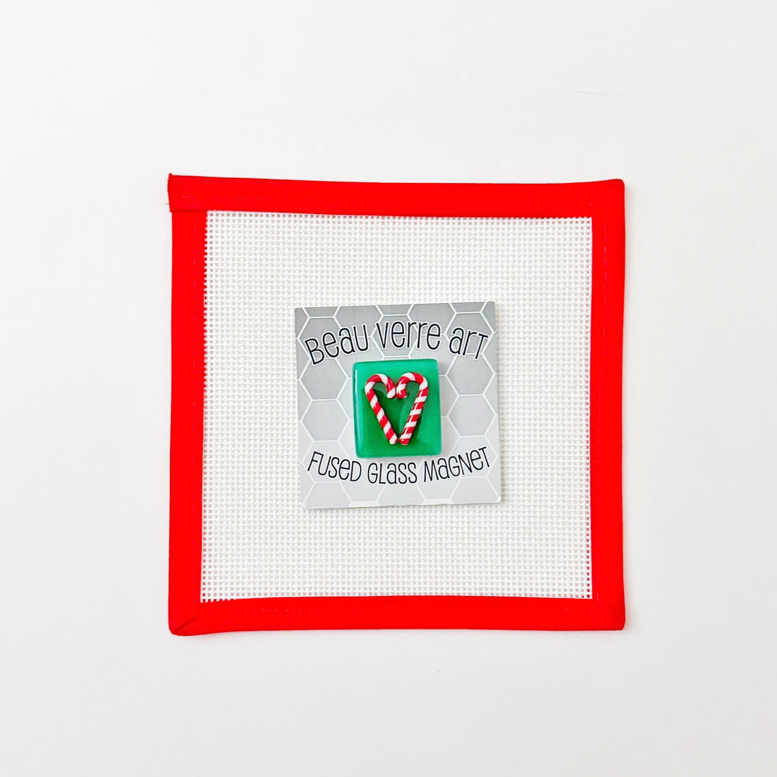 Candy Cane Heart on Green NeedleminderBeau Verre ArtNeedleminderThe Red Thread Atelier