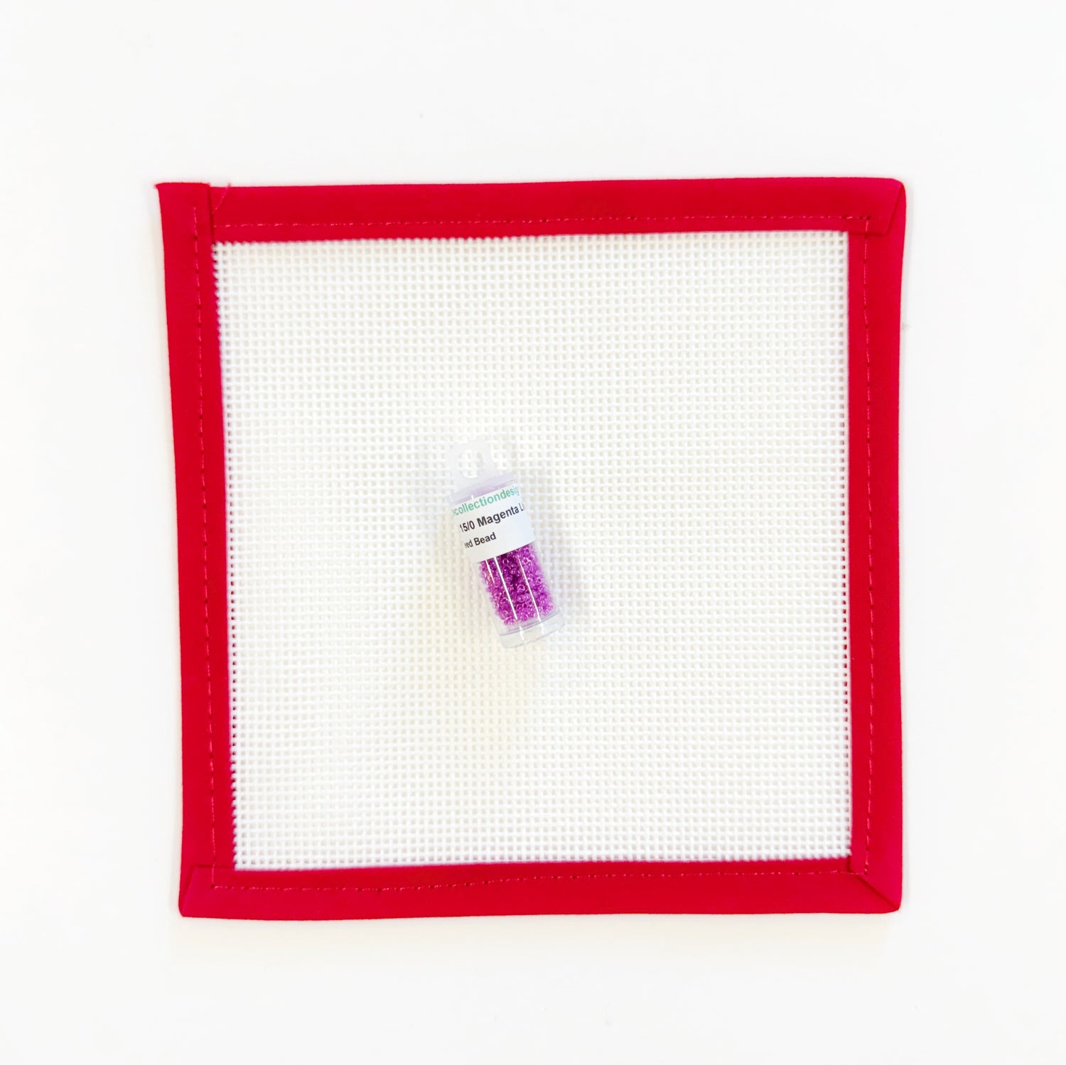 Miyuki Seed Beads - 15/0 Magenta Lined