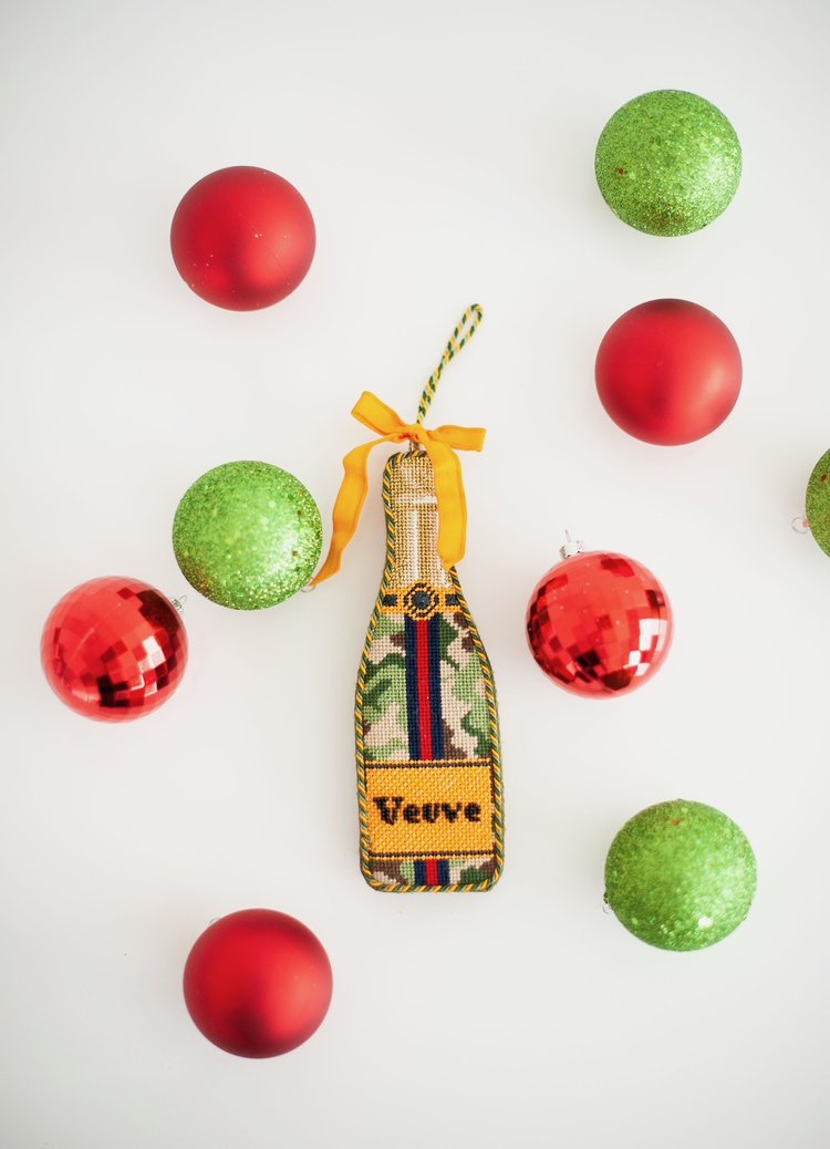 CLV004-C Champagne Bottle - Camo