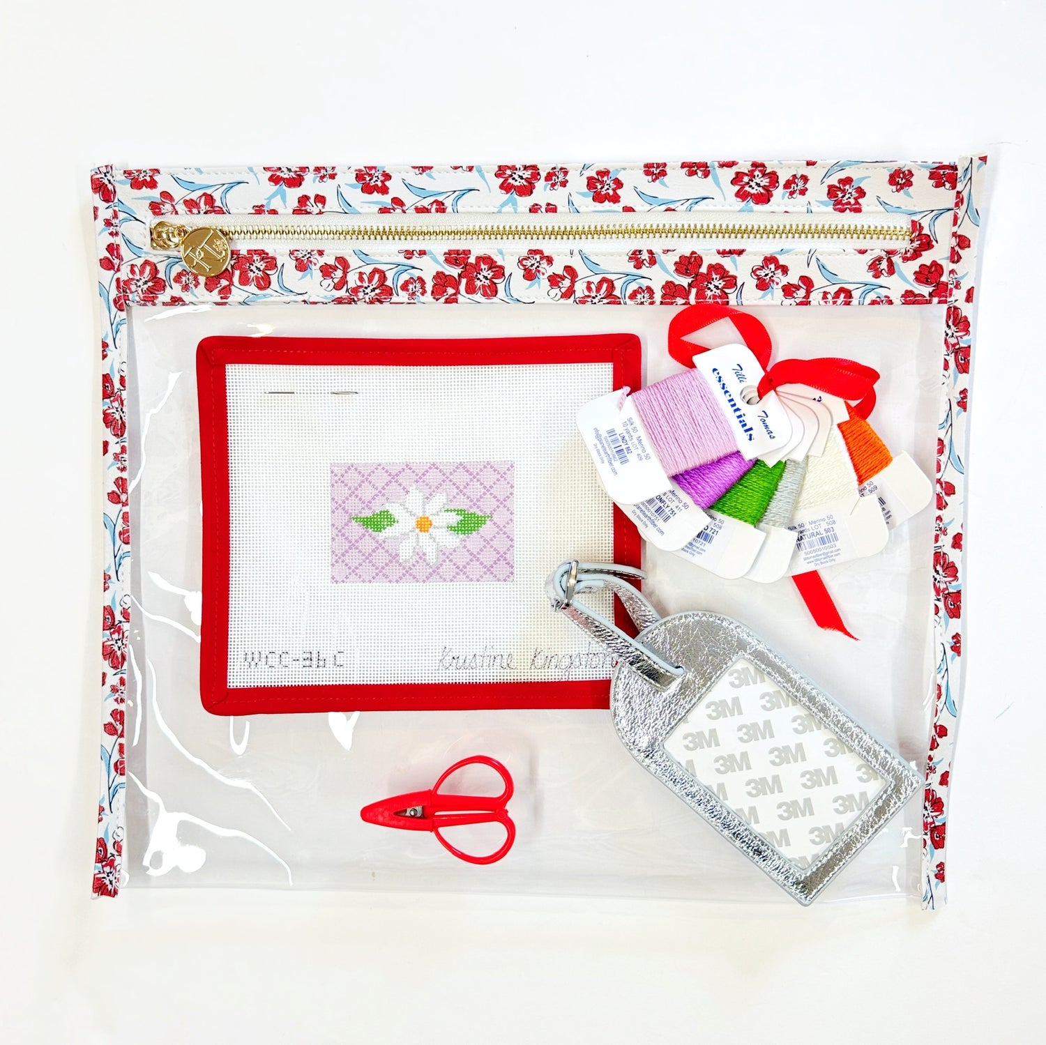 Ultimate Travel Kit - White Flower on Lilac Argyle, Silver Luggage Tag