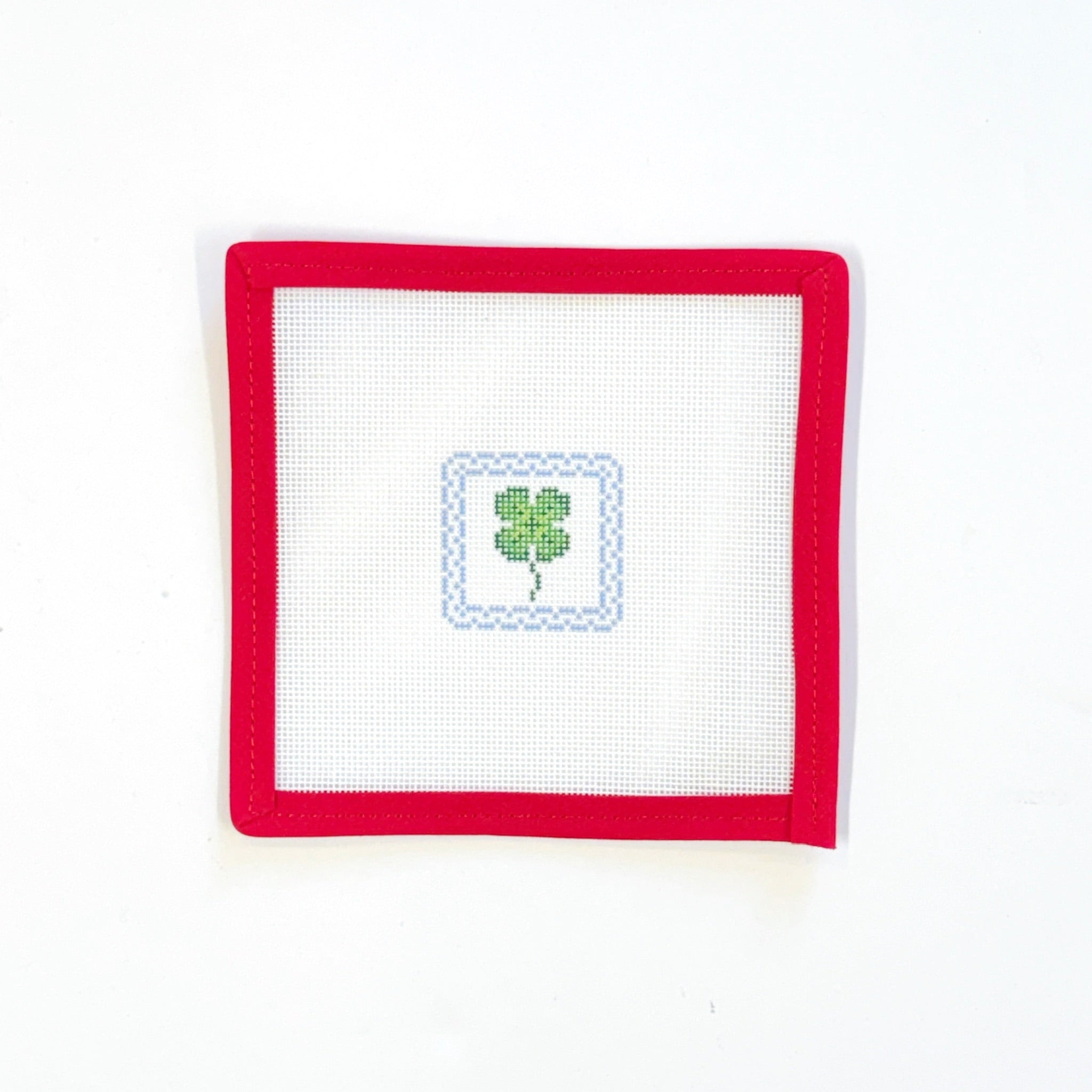 4 Leaf Clover Patch / KeyFobLittle stitches needleworksThe Red Thread Atelier