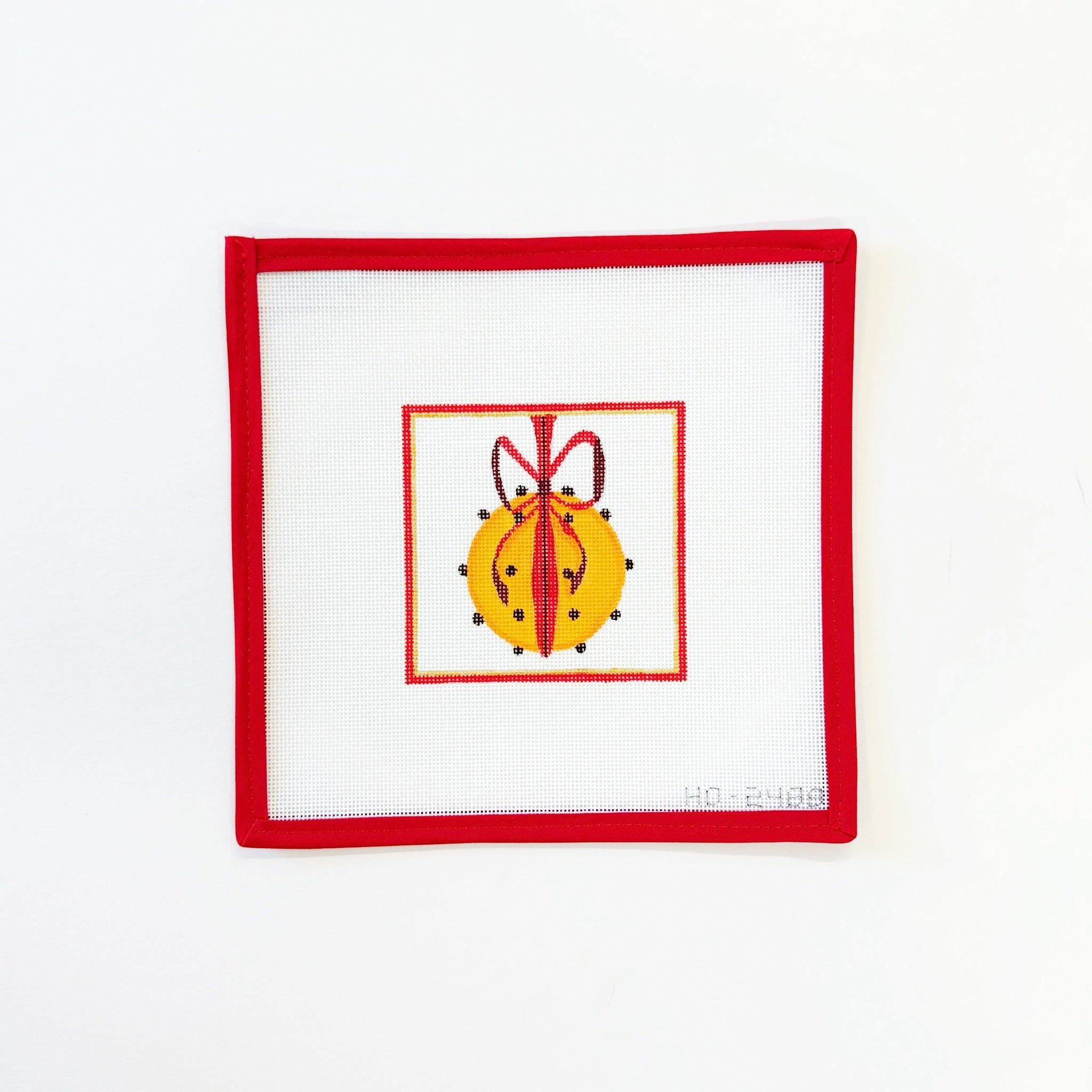 Pomander OrnamentThe Red Thread AtelierCanvasThe Red Thread Atelier
