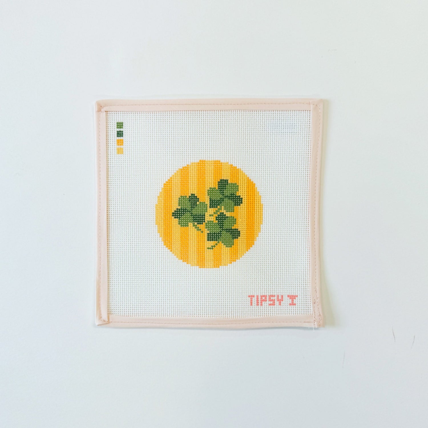 Three Clover RoundThreaded &amp; TipsyCanvasThe Red Thread Atelier