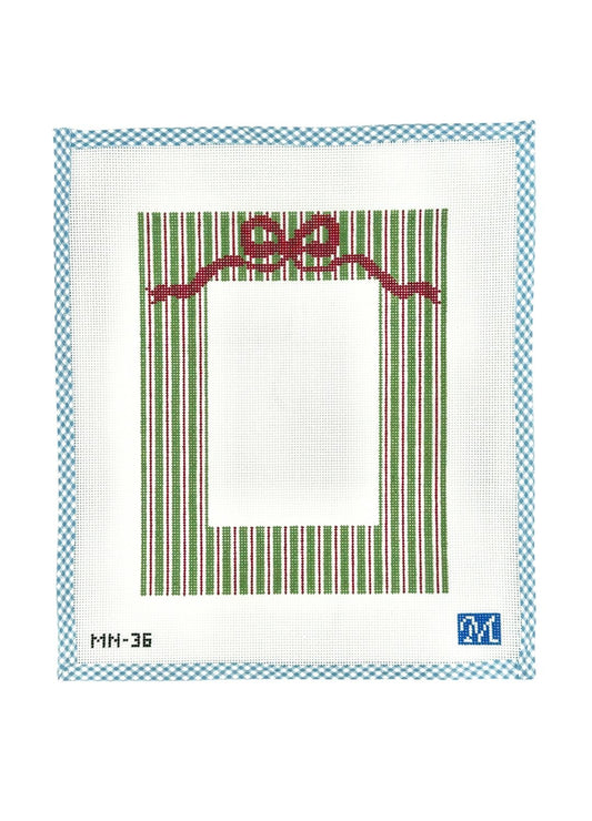 MN36 Christmas Frame