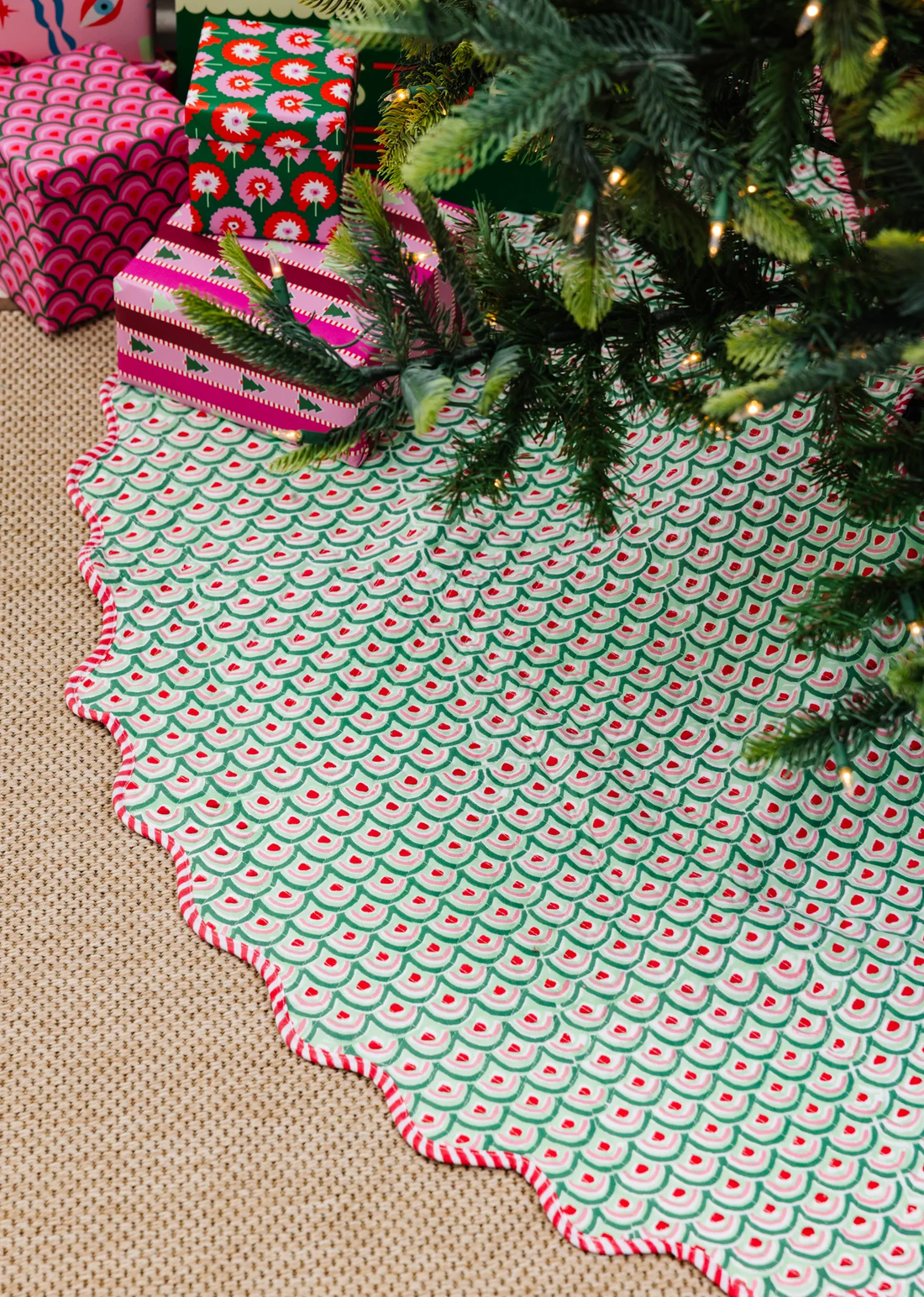 Frostline Tree Skirt